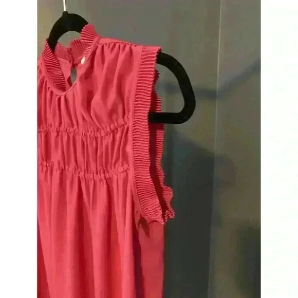 NWOT Max Studio Hot Pink Blouse Womens Sp Tank Top Pleated Flowy Career Classic - Picture 4 of 6